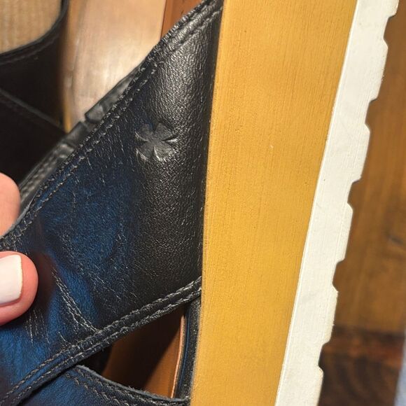 Lucky Brand 🍀 Black Leather and Cream Platform Sandals - Picture 6 of 12